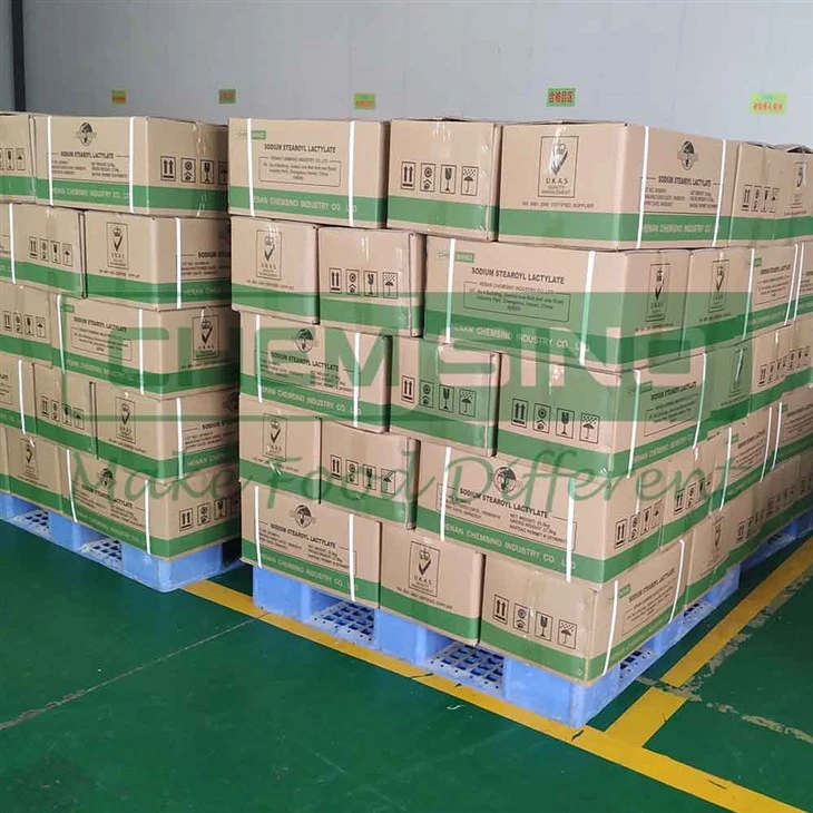 Food Additives Glycerol Monostearate GMS 40 Flake CAS No.31566-31-1